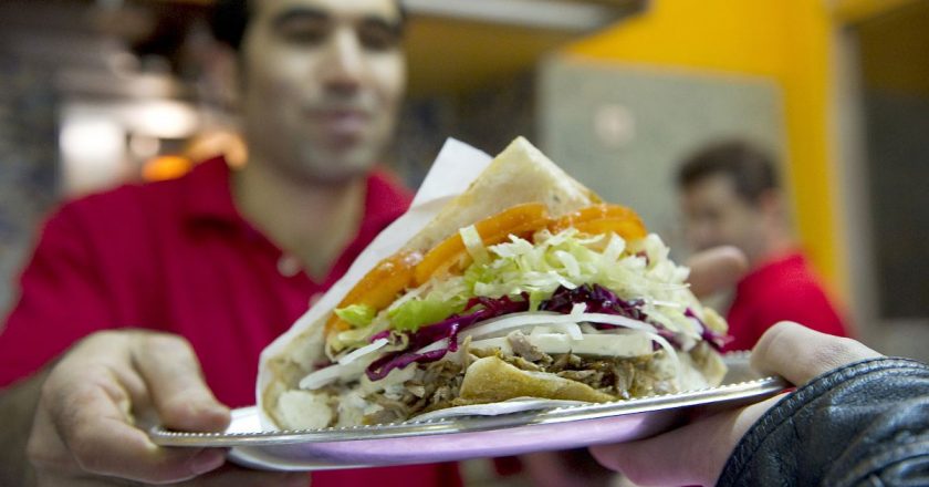 Almanya’da döner fiyatlarındaki artış enflasyonun simgesi haline geldi