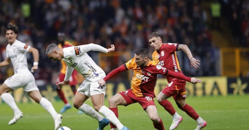 Galatasaray, Eyüpspor'un engelini aşamadı! Arda Turan'ın ekibi noktayı buldu
