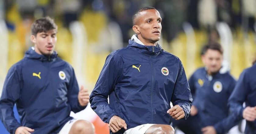 Son dakika spor haberleri | SON HABERLER! F.Bahçe'de Rodrigo Becao sezonu tamamladı
