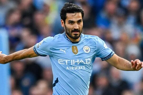 Galatasaray’ın ilgilendiği İlkay Gündoğan İstanbul’a geldi! Heyecanlandıran fotoğraf…