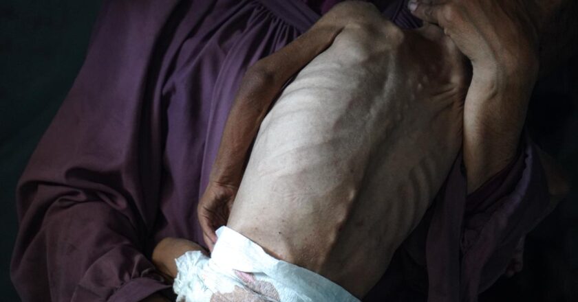 Gazze’yi kıtlığa sürükleyen İsrail, Güney Sudan’a “insani yardım” yapacağını duyurdu
