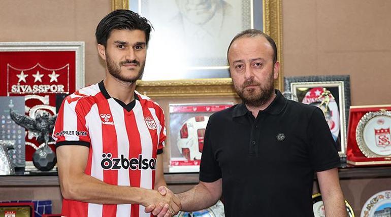 Sivassport, Yusuf Cihat Çelik'i transfer etti