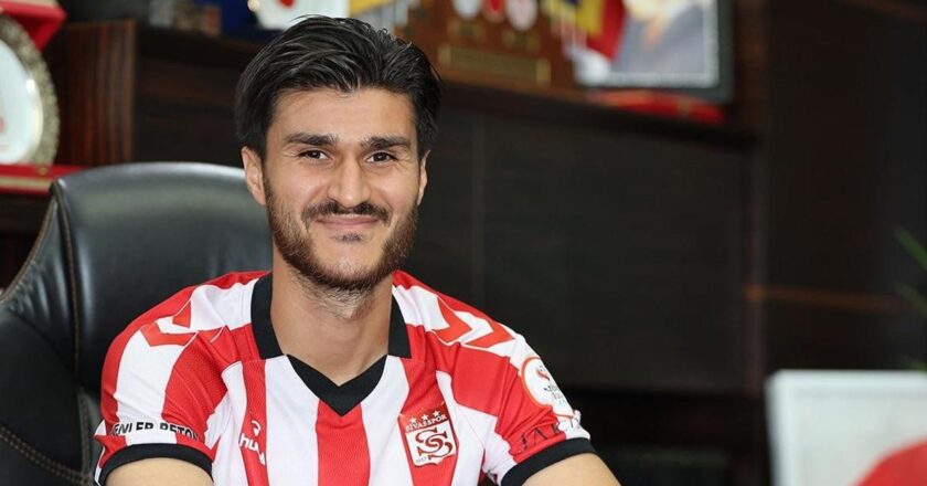 Son Dakika Spor Haberi | Sivasspor, Yusuf Cihat Çeliki transfer etti