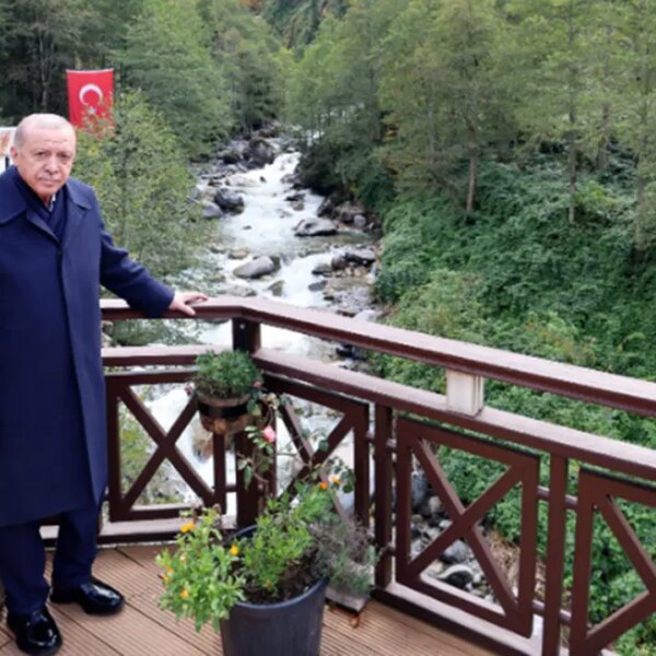 Erdoğan, ‘kirlettik, rezil ettik’ dediği Ayder Yaylası’nda – Son Dakika Siyaset Haberleri