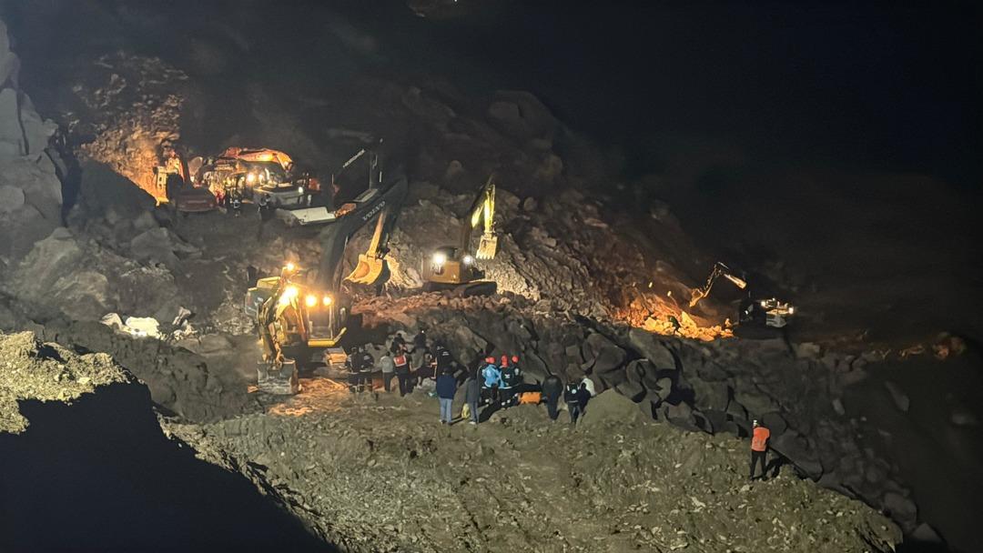 Ordu'da taş ocağı şantiyesinde çökme! Acı haber geldi: 1 işçi 6'nın cansız bedeni bulundu